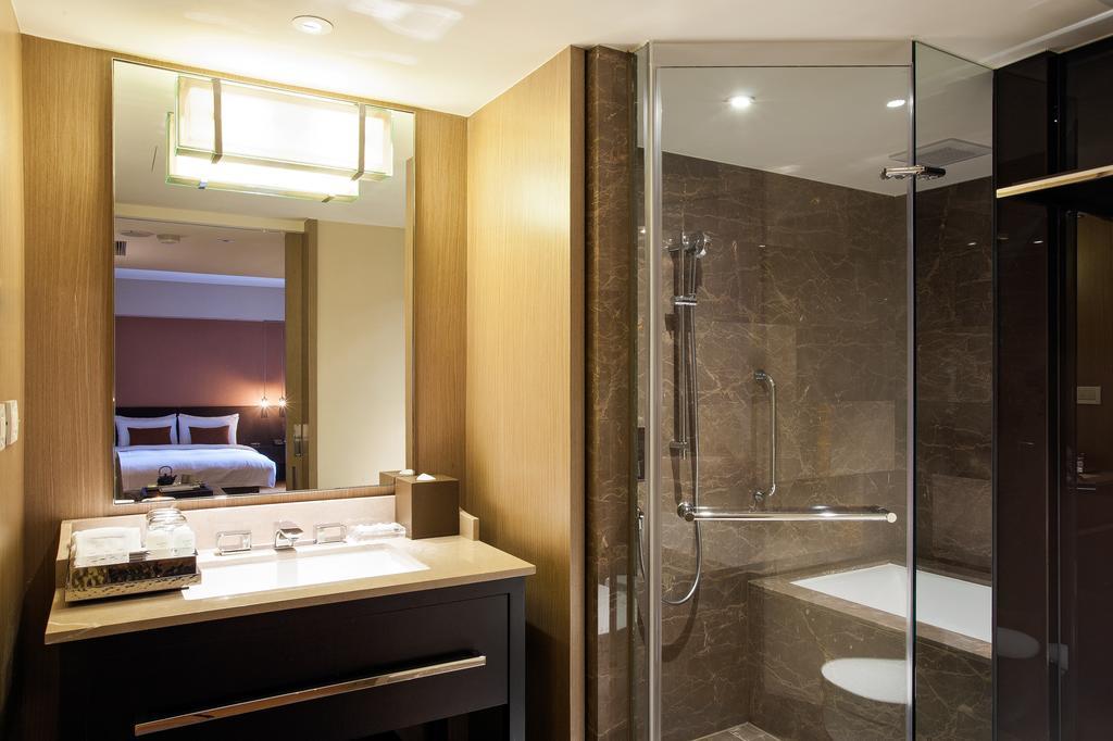 Ambassador Hotel Đài Bắc Ngoại thất bức ảnh